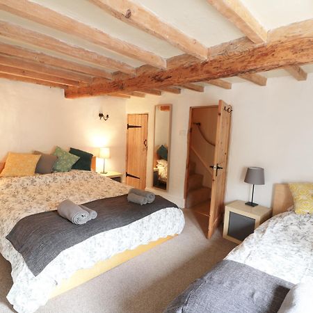 Holly Cottage マトロック エクステリア 写真